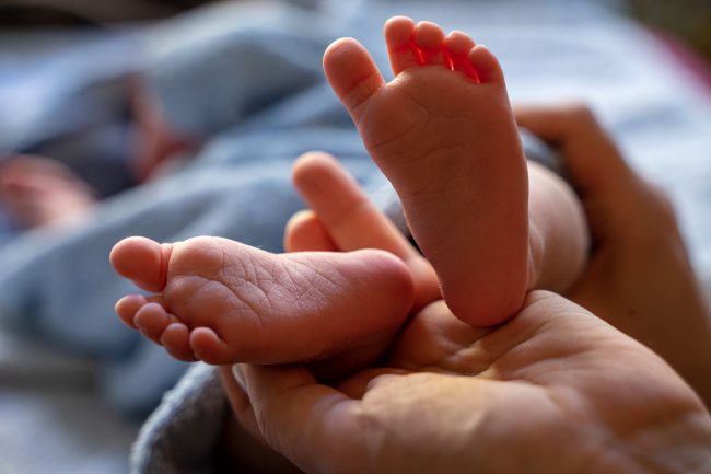 Acabei de sonhar com aborto, devo me preocupar?